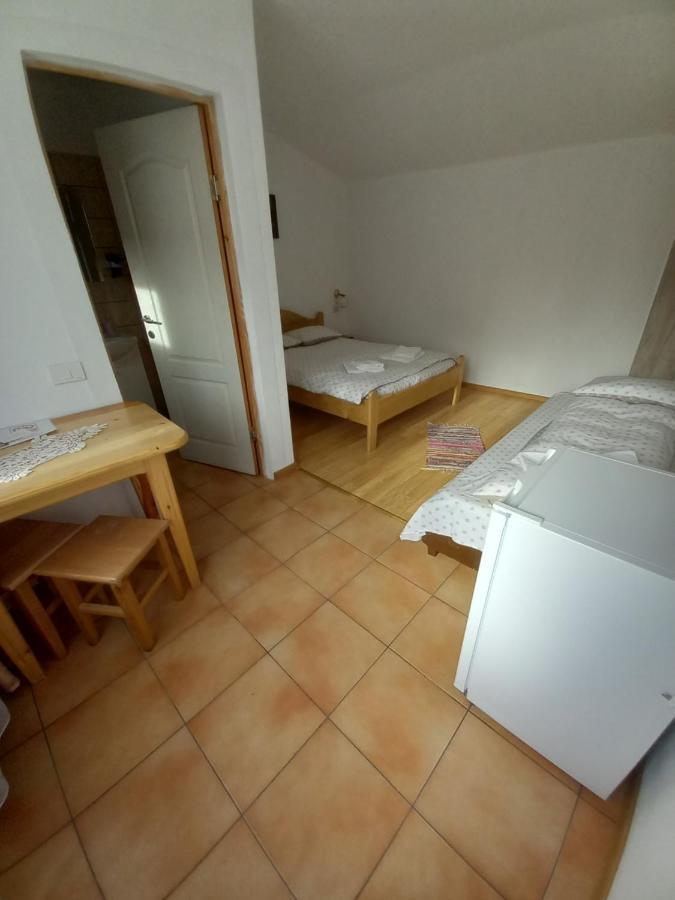 Casa Din Barcut Pensionat Eksteriør billede